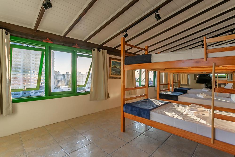 Abaporu Art Hostel Florianopolis Bagian luar foto