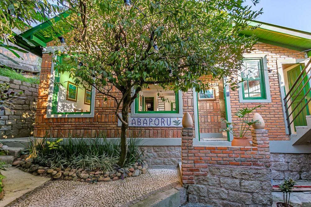Abaporu Art Hostel Florianopolis Bagian luar foto